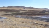 آتش در اراضی روستای نادر آباد خاموش شد