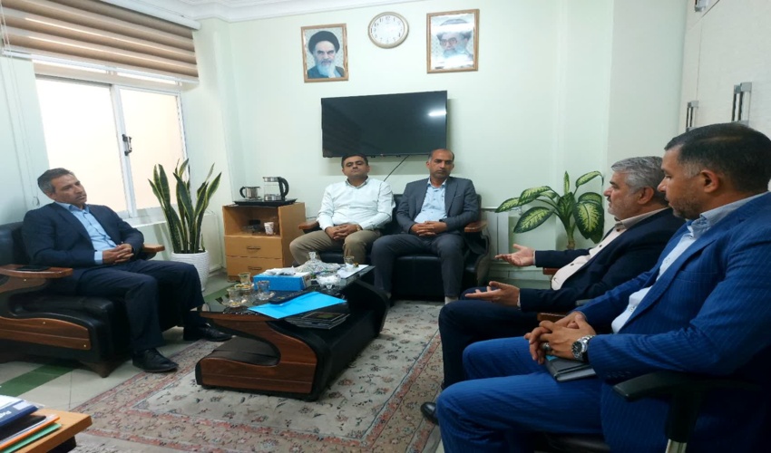 320 اصله نهال گل محمدی در روستای چسب واکاری شد+  تصاویر